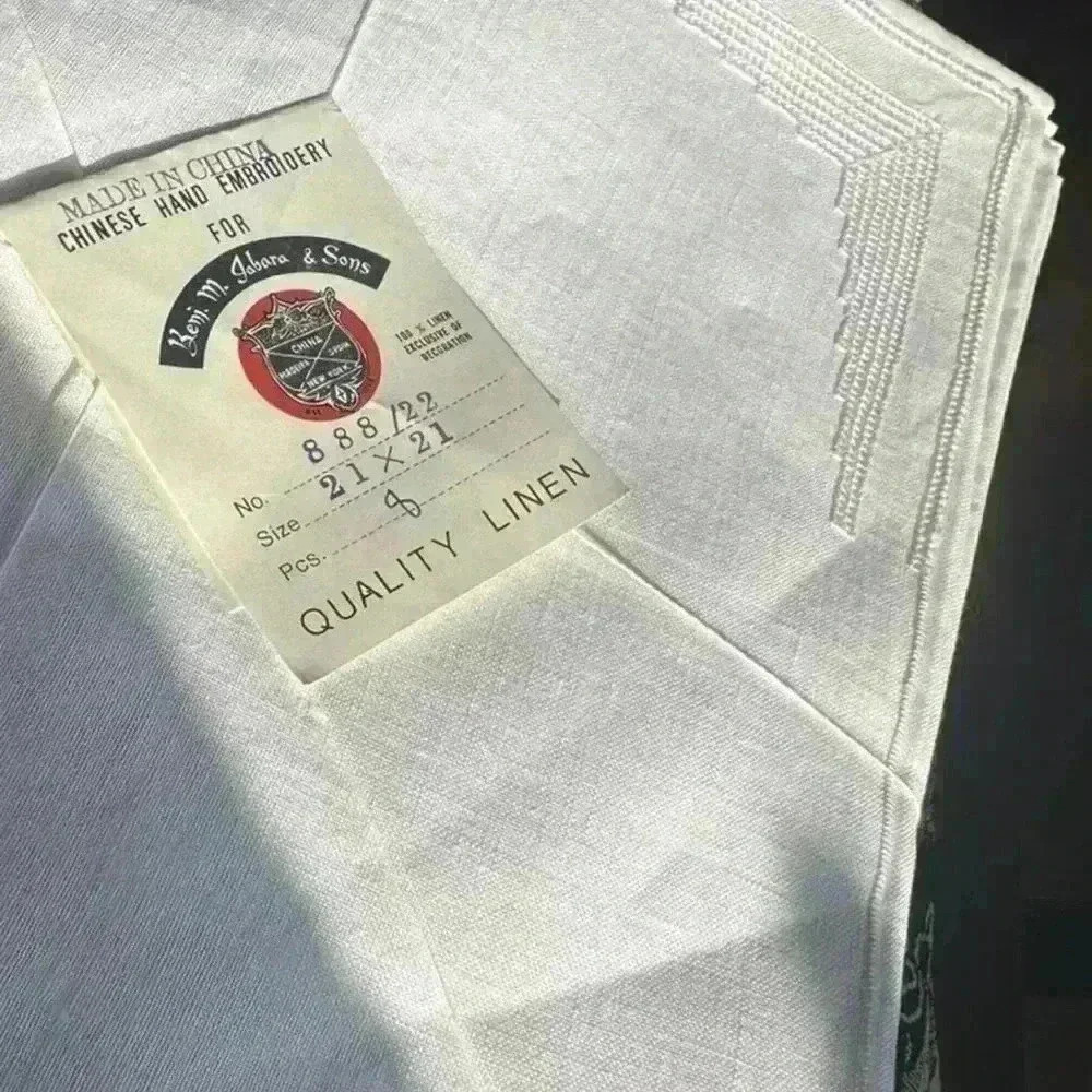 Vintage 1960 BENJAMIN M. JABARA & SONS white linen napkins hand embroidered 8 ct - Picture 9 of 11